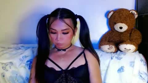 Snapshot of adorableslutxxx chatting on April 30, 8:42 am jasmine online show from April 30, 8:42 am
