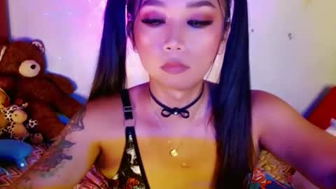 Snapshot of adorableslutxxx chatting on May 27, 7:00 pm jasmine online show from May 27, 7:00 pm