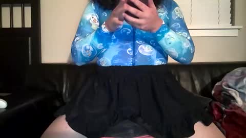 Snapshot of adree05 chatting on December 30, 5:58 am Adree online show from December 30, 5:58 am