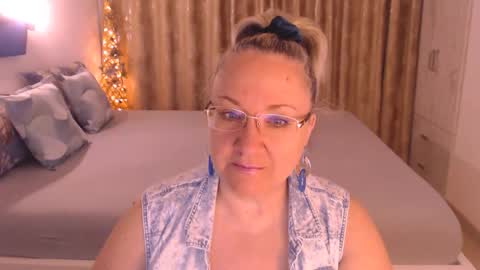 Cryna online show from March 19, 5:00 am