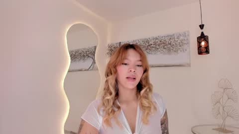 Snapshot of adria_ross chatting on May 8, 12:54 pm Adriana online show from May 8, 12:54 pm