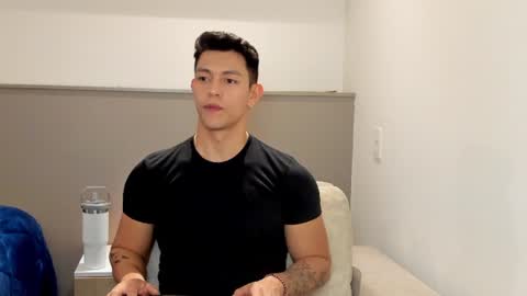Snapshot of adrian_del_mar chatting on June 29, 12:39 am Adrian del Mar online show from June 29, 12:39 am