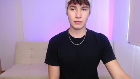 adrian morelli online show from January 10, 7:04 pm