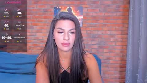 Snapshot of adriana1_ chatting on October 22, 12:44 am Adriana online show from October 22, 12:44 am
