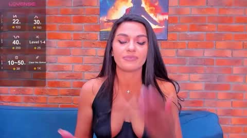 Snapshot of adriana1_ chatting on November 23, 7:24 pm Adriana online show from November 23, 7:24 pm