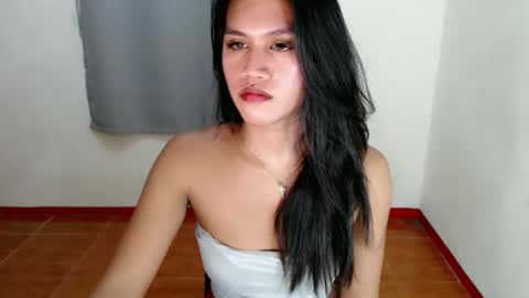 adriana_slutt online show from October 8, 1:14 am