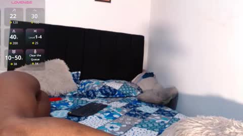 Snapshot of adrianacampbell chatting on October 12, 4:44 am Adriana online show from October 12, 4:44 am