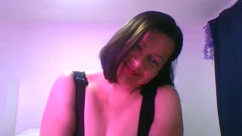 adrianagogo18 online show from October 7, 11:02 pm