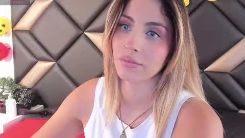 Snapshot of adrianaharlow chatting on July 2, 4:24 pm Adriana Harlow online show from July 2, 4:24 pm