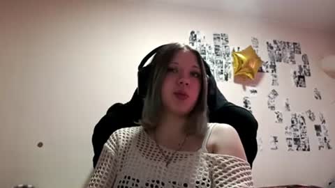 Snapshot of adriannamalango chatting on June 20, 11:24 am Sofa online show from June 20, 11:24 am