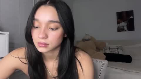 Snapshot of adriannarodriguez chatting on February 16, 6:32 am Adrianna online show from February 16, 6:32 am