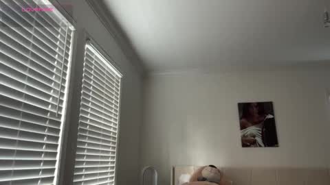 Snapshot of adriannarodriguez chatting on October 10, 7:24 pm Adrianna online show from October 10, 7:24 pm