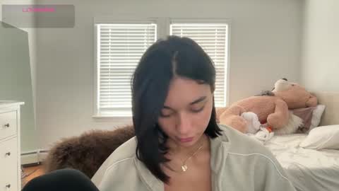 Snapshot of adriannarodriguez chatting on October 15, 5:24 pm Adrianna online show from October 15, 5:24 pm