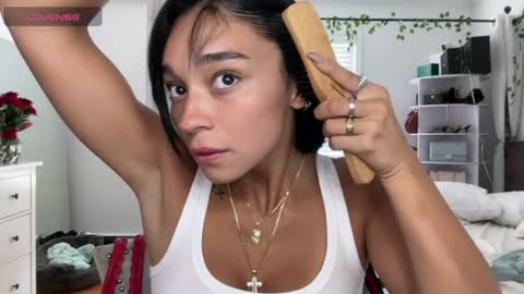 Snapshot of adriannarodriguez chatting on June 12, 4:17 pm Adrianna online show from June 12, 4:17 pm