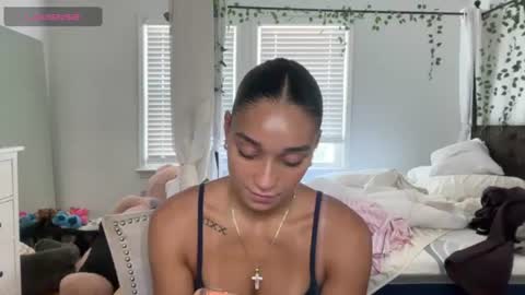 Snapshot of adriannarodriguez chatting on July 8, 6:34 pm Adrianna online show from July 8, 6:34 pm