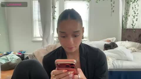 Snapshot of adriannarodriguez chatting on July 23, 5:22 pm Adrianna online show from July 23, 5:22 pm