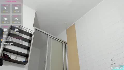 Snapshot of adriano_bigcock chatting on January 16, 4:38 am Adrian online show from January 16, 4:38 am