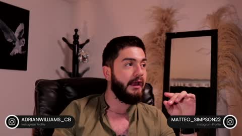 Snapshot of adrianwilliams_ chatting on December 9, 12:12 am Adrian Williams online show from December 9, 12:12 am