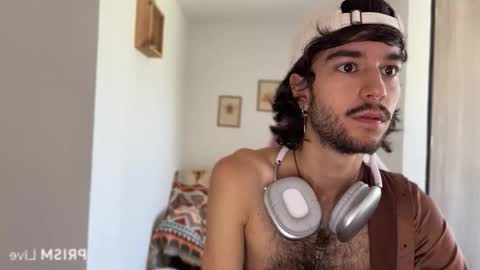 Snapshot of adrien_polo chatting on February 14, 3:53 pm adrien_polo online show from February 14, 3:53 pm