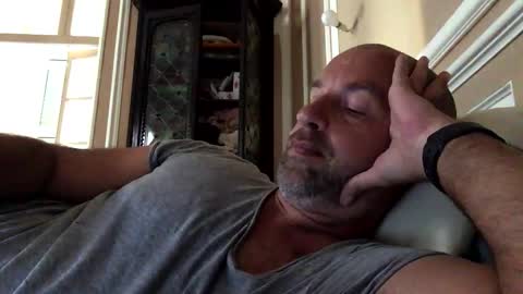 adrienfromparis online show from October 24, 11:06 am