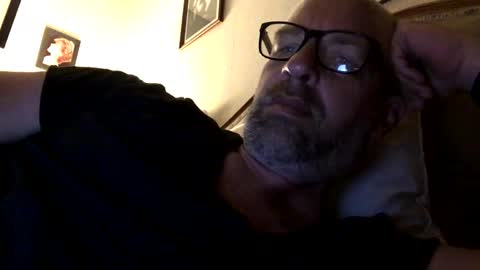 adrienfromparis online show from April 12, 7:19 pm