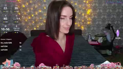 Adriana online show from November 4, 5:01 pm