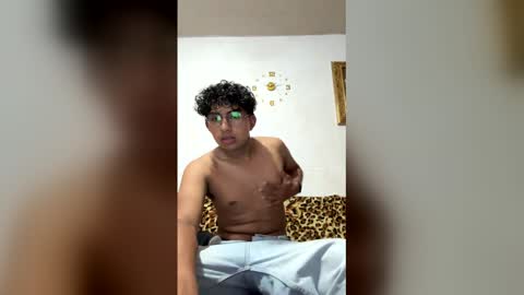 Snapshot of adrishotcum chatting on May 27, 5:26 am adrishotcum online show from May 27, 5:26 am