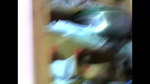 Snapshot of aelyaa chatting on May 26, 7:37 am aelyaa online show from May 26, 7:37 am