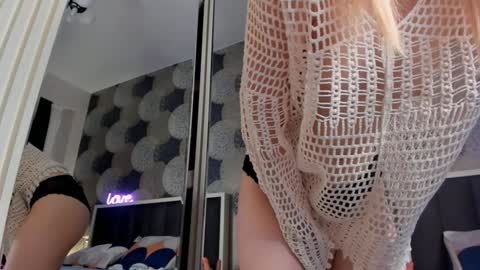 Aeries online show from January 5, 4:04 am