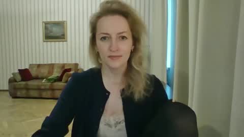 Snapshot of aeroliss chatting on May 14, 5:42 pm aeroliss online show from May 14, 5:42 pm
