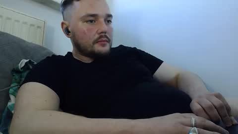 AestheticRich online show from June 3, 4:26 am