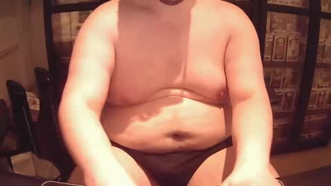 Snapshot of afattytowatch chatting on January 4, 11:48 pm afattytowatch online show from January 4, 11:48 pm