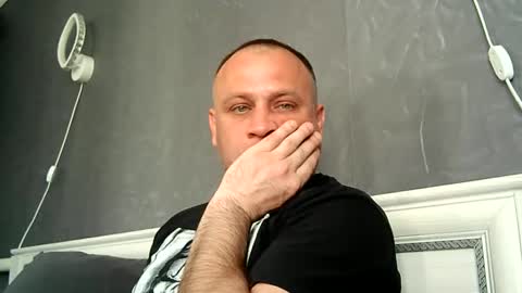 Snapshot of afonya342 chatting on April 23, 6:25 am Sasha online show from April 23, 6:25 am