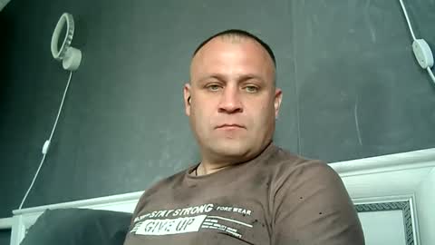 Snapshot of afonya342 chatting on May 1, 9:36 am Sasha online show from May 1, 9:36 am