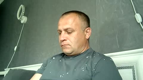 Snapshot of afonya342 chatting on May 13, 6:33 am Sasha online show from May 13, 6:33 am
