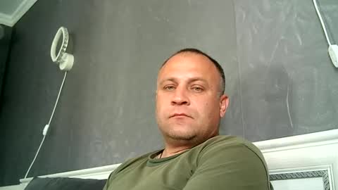Snapshot of afonya342 chatting on May 28, 6:32 am Sasha online show from May 28, 6:32 am