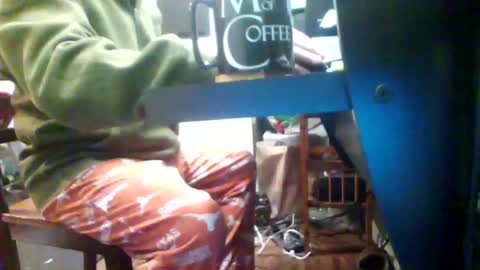 Snapshot of afr10221966 chatting on January 10, 11:33 am afr10221966 online show from January 10, 11:33 am