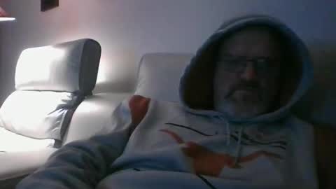 Snapshot of afr10221966 chatting on November 14, 2:43 am afr10221966 online show from November 14, 2:43 am