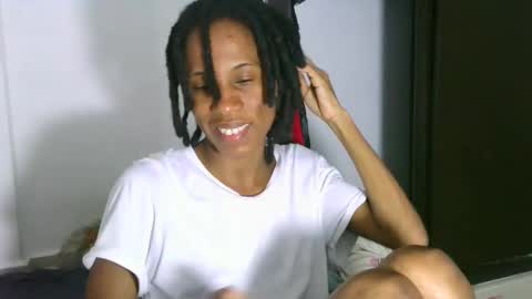 Africa online show from February 15, 10:21 pm