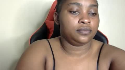 stella online show from November 15, 5:42 pm