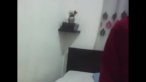 Mia  Friends online show from February 8, 5:11 am