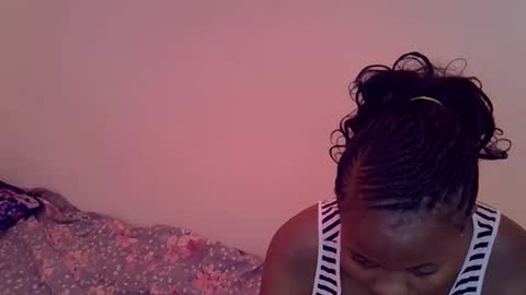 Snapshot of african_beuty20 chatting on May 19, 10:54 am Wendy online show from May 19, 10:54 am