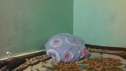 Snapshot of africangal6677 chatting on May 23, 6:34 pm africangal6677 online show from May 23, 6:34 pm
