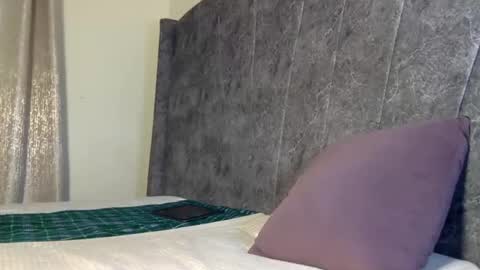 africansweerie20 online show from February 10, 12:37 am