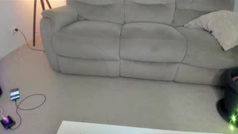 Snapshot of afrodisiacaly chatting on April 21, 1:42 am afrodisiacaly online show from April 21, 1:42 am