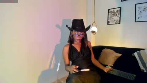 Snapshot of afrodita_sweeet chatting on May 29, 8:51 pm Afrodita online show from May 29, 8:51 pm
