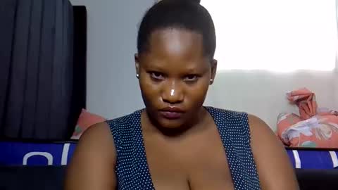 Snapshot of afronubians chatting on November 8, 8:25 am afronubians online show from November 8, 8:25 am