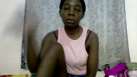 pink  and josphen online show from February 5, 6:24 am