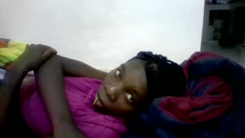 pink  and josphen online show from February 7, 9:47 am