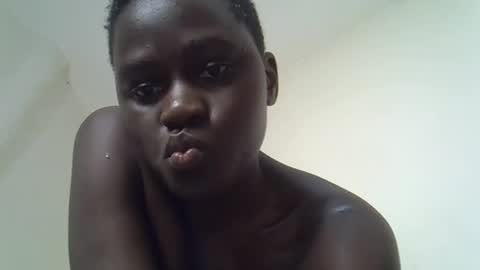 Snapshot of afronubians_ chatting on May 26, 5:03 am pink and josphen online show from May 26, 5:03 am